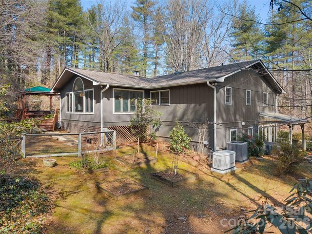 4030 Little River Road, Hendersonville, NC 28739