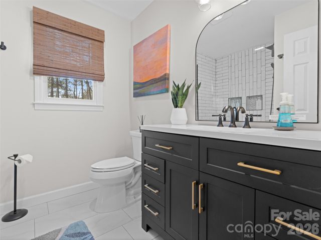 4030 Little River Road, Hendersonville, NC 28739