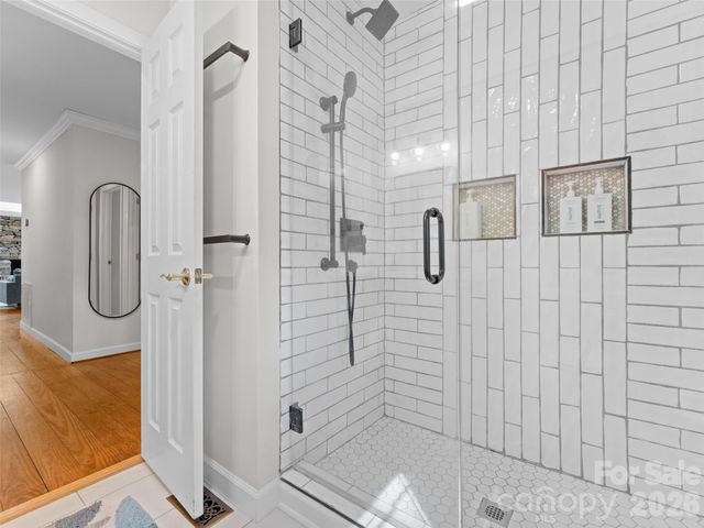 4030 Little River Road, Hendersonville, NC 28739