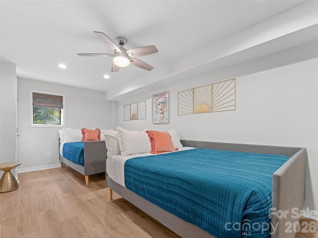 4030 Little River Road, Hendersonville, NC 28739