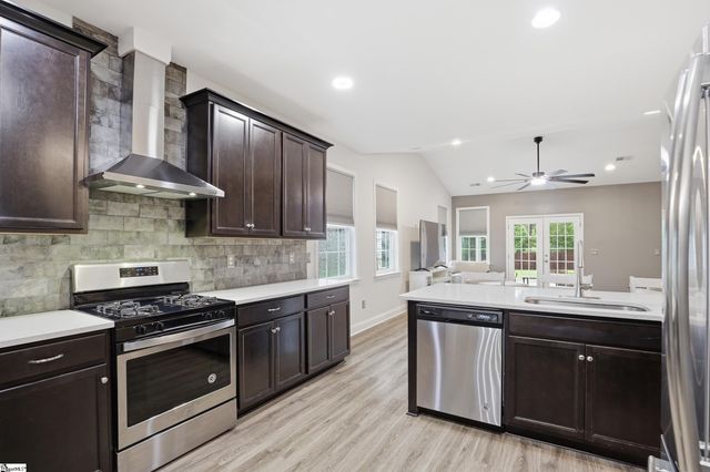 407 Sage Glen Place, Piedmont, SC 29673