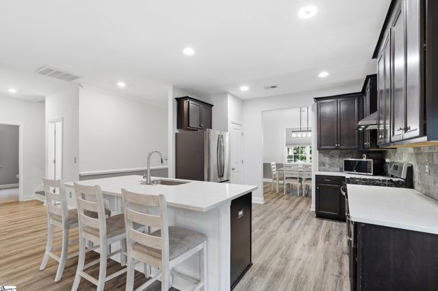 407 Sage Glen Place, Piedmont, SC 29673