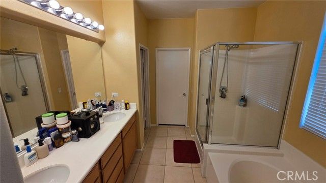 12324 Firefly, Victorville, CA 92392