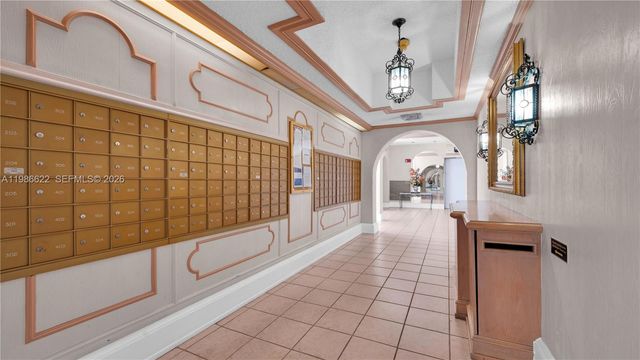 18041 Biscayne Boulevard 202, Aventura, FL 33160