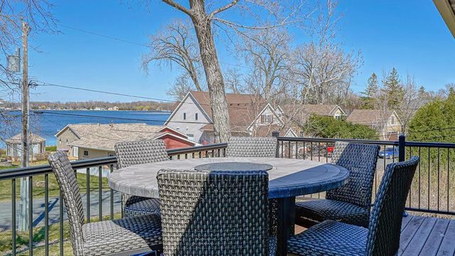 7810 Scandia Trail N, Forest Lake, MN 55025