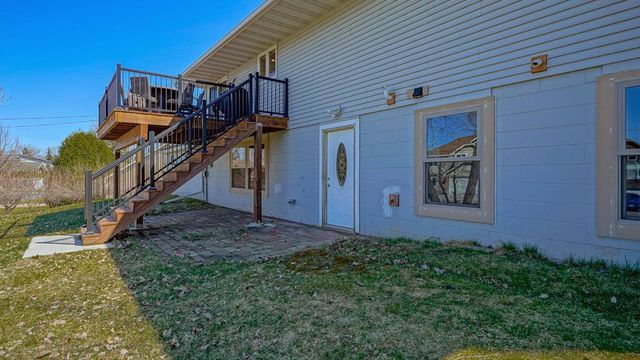 7810 Scandia Trail N, Forest Lake, MN 55025