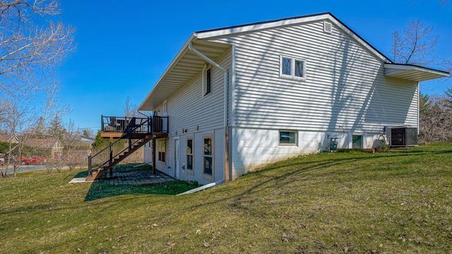 7810 Scandia Trail N, Forest Lake, MN 55025