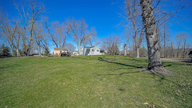 7810 Scandia Trail N, Forest Lake, MN 55025