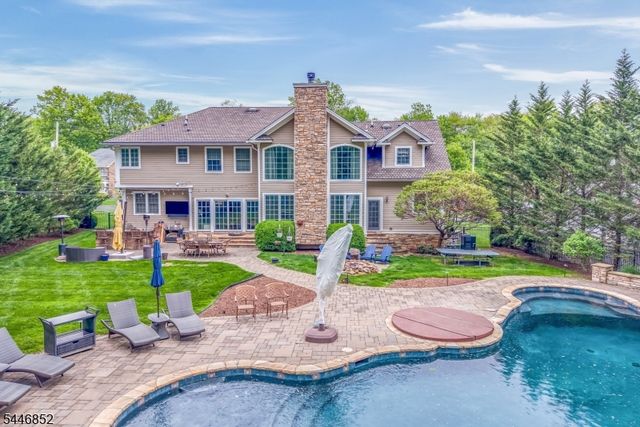 37 Rogers Ave, Berkeley Heights Twp., NJ 07922
