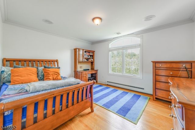 37 Rogers Ave, Berkeley Heights Twp., NJ 07922