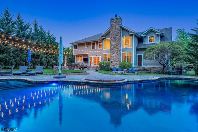 37 Rogers Ave, Berkeley Heights Twp., NJ 07922
