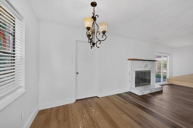 2709 Laramie Street, Irving, TX 75062