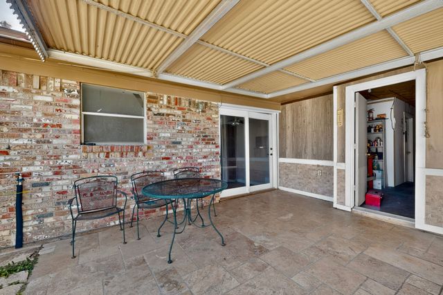 2709 Laramie Street, Irving, TX 75062