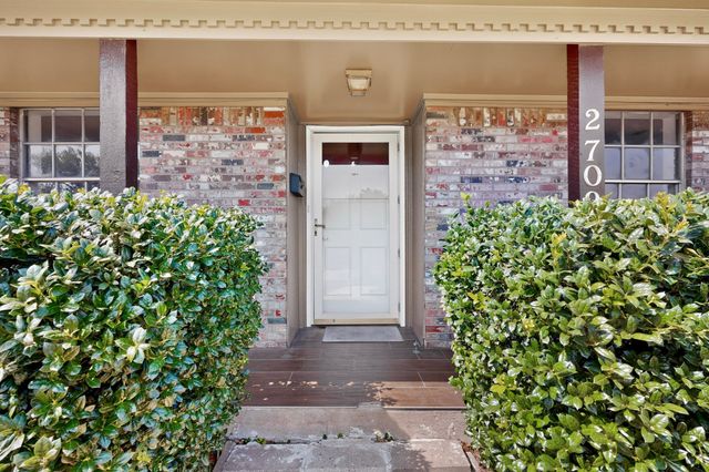 2709 Laramie Street, Irving, TX 75062