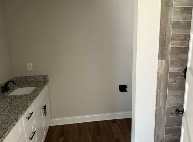 51 Bluff Creek Rd, Brush Creek, TN 38547