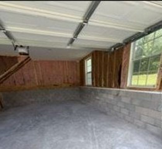 51 Bluff Creek Rd, Brush Creek, TN 38547