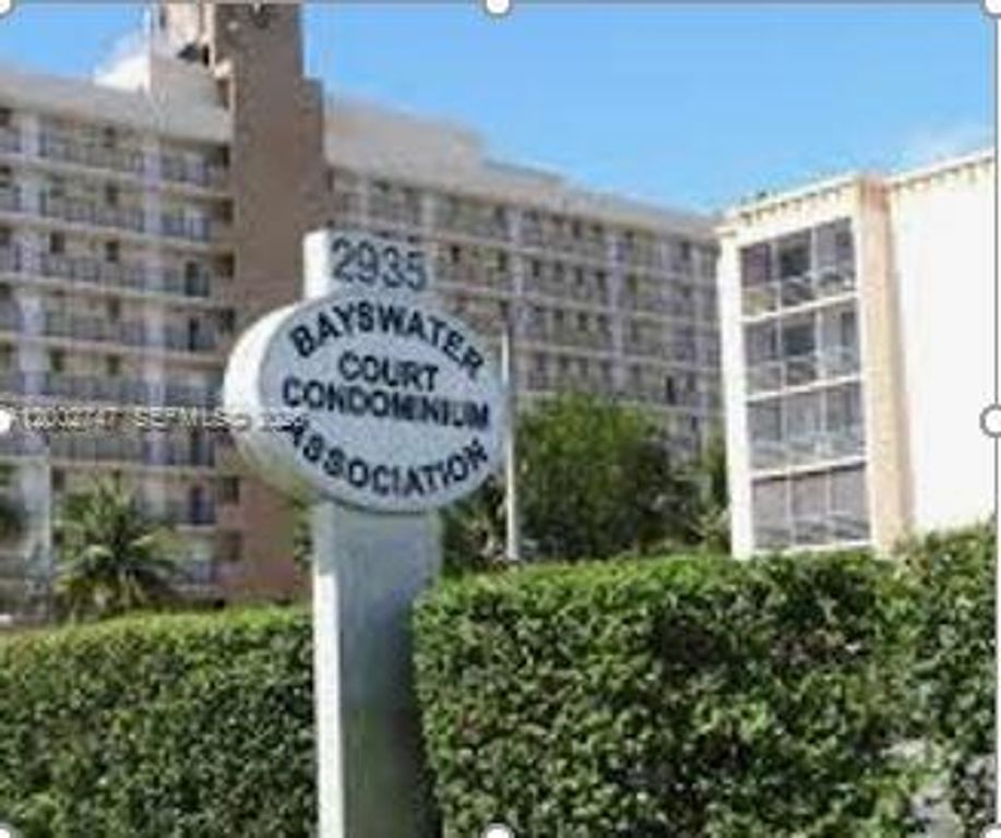 2935 NE 163rd St 4Q, North Miami Beach, FL 33160