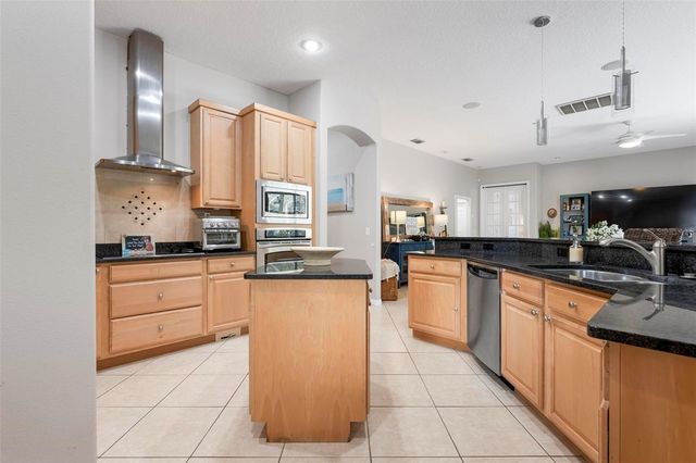 22610 NIGHT HERON WAY, Bradenton, FL 34202