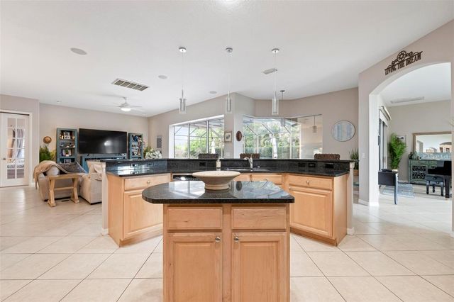 22610 NIGHT HERON WAY, Bradenton, FL 34202