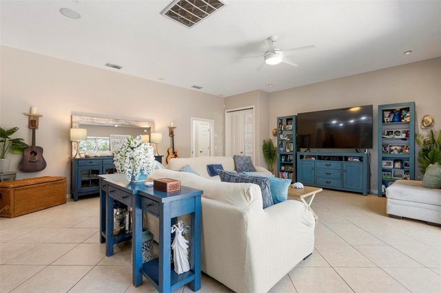 22610 NIGHT HERON WAY, Bradenton, FL 34202