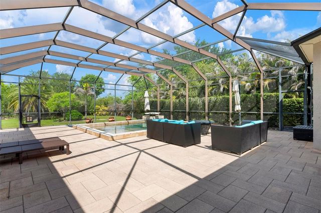 22610 NIGHT HERON WAY, Bradenton, FL 34202