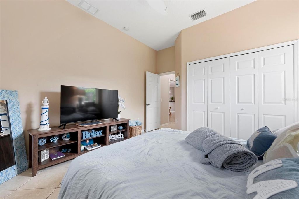 Image 29 of property listing at 22610 NIGHT HERON WAY, Bradenton, FL 34202