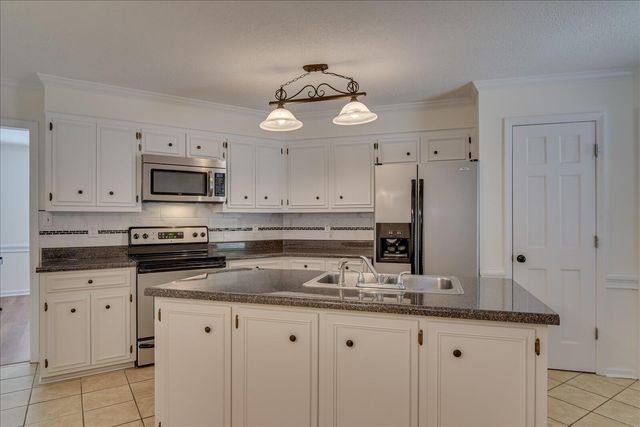 4724 Brookgreen Road, Augusta, GA 30907