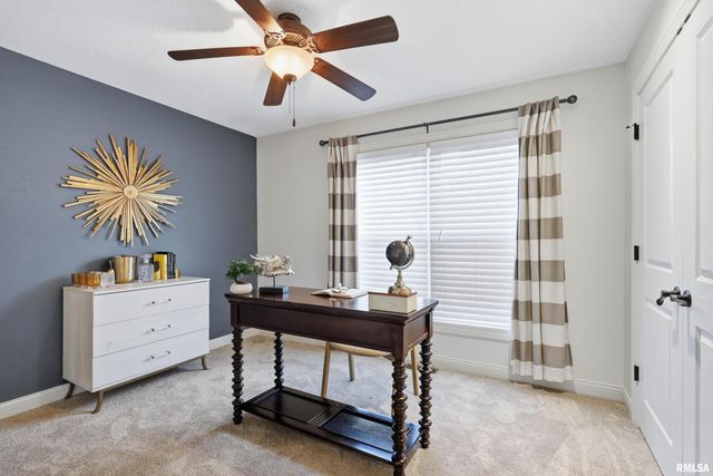 5767 EVERGREEN Place, Bettendorf, IA 52722