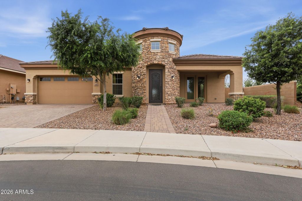 1781 E ASTER Place, Chandler, AZ 85286