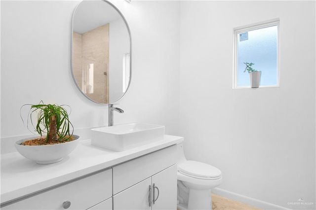 3107 S Livingston Street, Edinburg, TX 78542