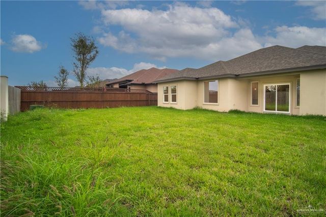 3107 S Livingston Street, Edinburg, TX 78542