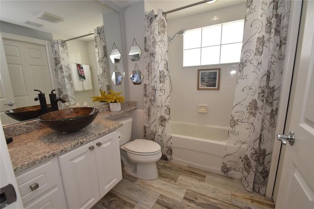 5397 DAVINI STREET, Sarasota, FL 34238