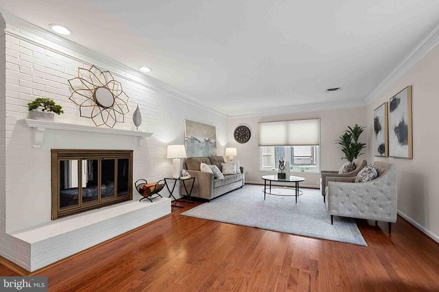 3905 PROSPERITY AVE, Fairfax, VA 22031