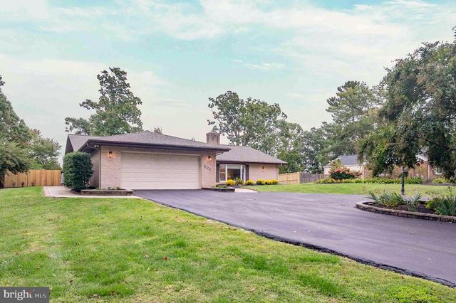 3905 PROSPERITY AVE, Fairfax, VA 22031