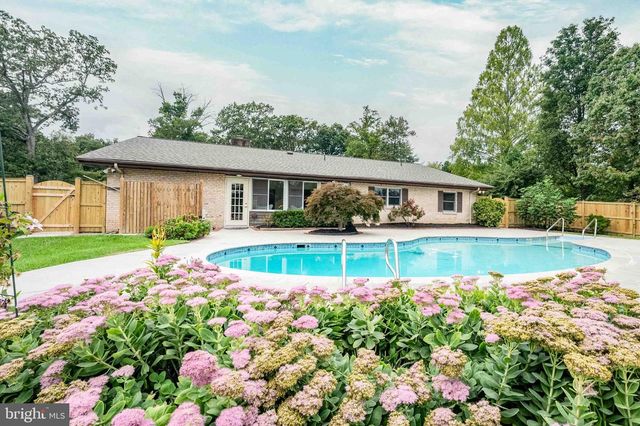 3905 PROSPERITY AVE, Fairfax, VA 22031