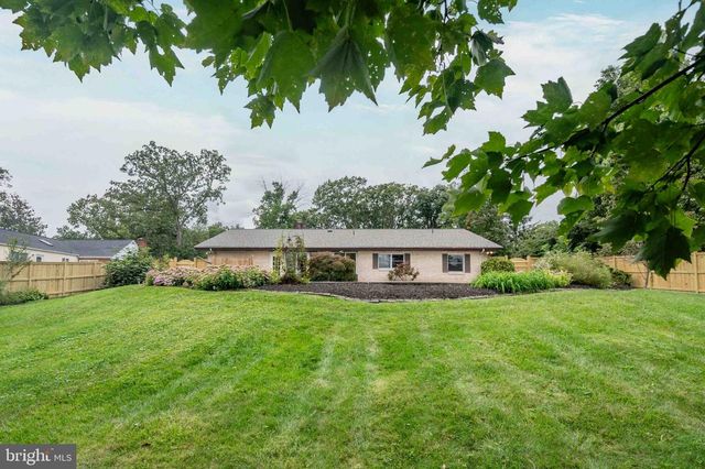 3905 PROSPERITY AVE, Fairfax, VA 22031