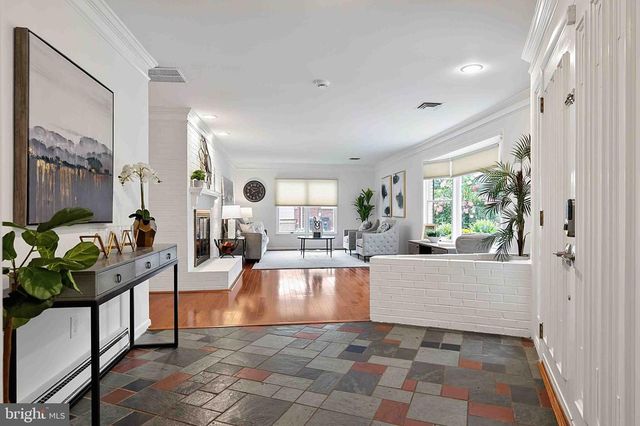3905 PROSPERITY AVE, Fairfax, VA 22031