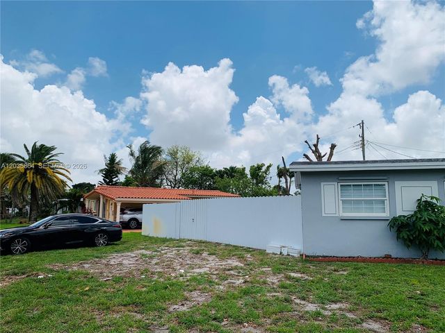 17010 NW 53rd Ave, Miami Gardens, FL 33055