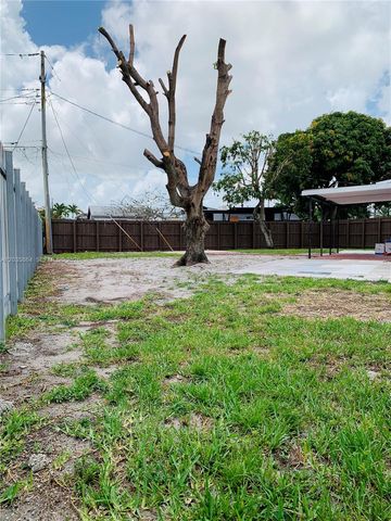 17010 NW 53rd Ave, Miami Gardens, FL 33055