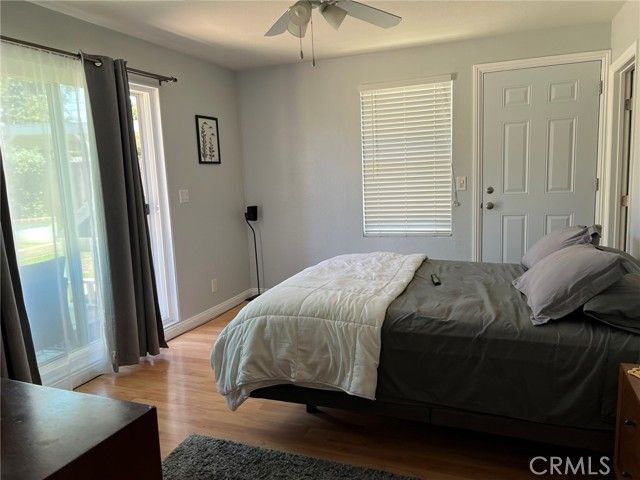 20323 Kinzie Street, Chatsworth (los Angeles), CA 91311