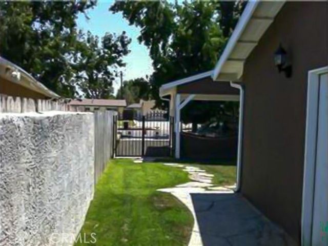20323 Kinzie Street, Chatsworth (los Angeles), CA 91311