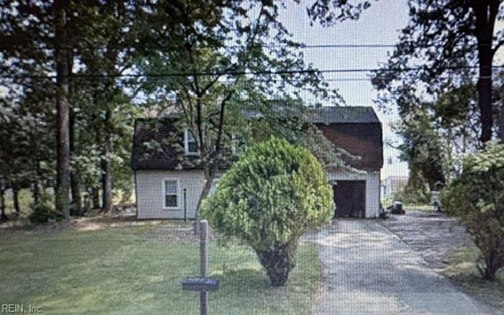 4005 Magnolia DR, Portsmouth, VA 23703