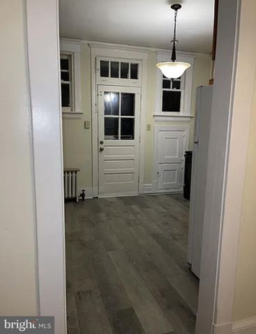 230 SENECA ST, Harrisburg, PA 17110