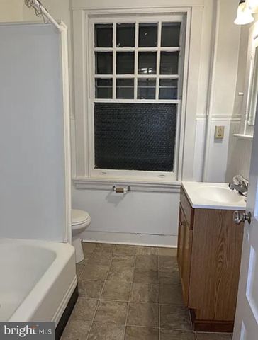 230 SENECA ST, Harrisburg, PA 17110