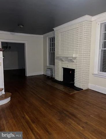 230 SENECA ST, Harrisburg, PA 17110