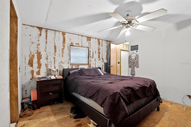 16940 SE 115TH AVENUE, Weirsdale, FL 32195