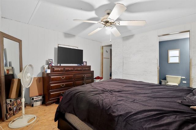 16940 SE 115TH AVENUE, Weirsdale, FL 32195