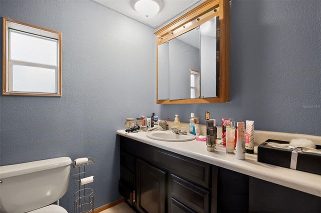 16940 SE 115TH AVENUE, Weirsdale, FL 32195