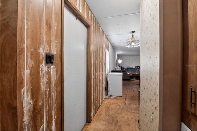 16940 SE 115TH AVENUE, Weirsdale, FL 32195