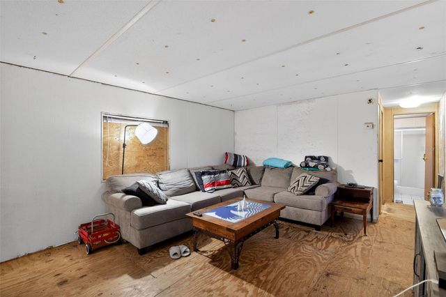 16940 SE 115TH AVENUE, Weirsdale, FL 32195